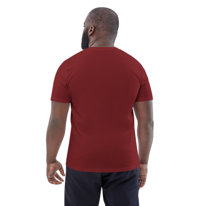 T-shirt homme en coton bio couleur rouge avec logo MythWeave porté par un mannequin de dos.